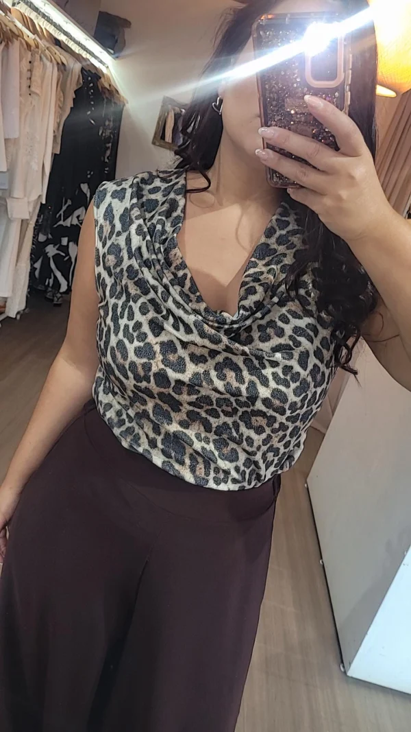 Musculosa ALMA Hover